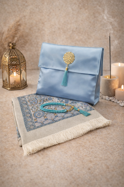 Tapis de prière transportable bleu avec pochette satin et tasbih – ensemble élégant musulman